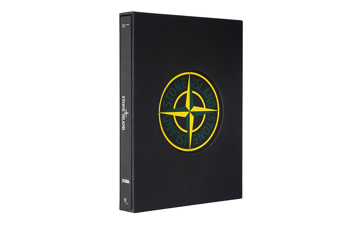 『STONE ISLAND: STORIA』特装版10,200円。