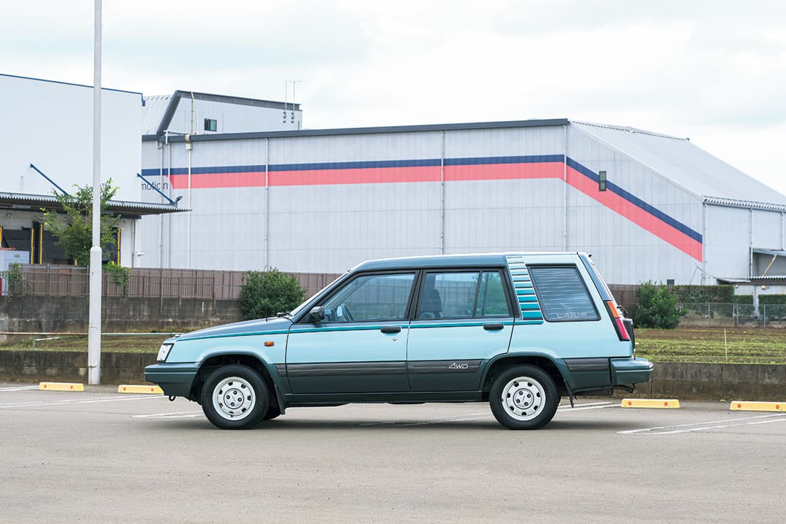 トヨタ　スプリンター・カリブ（AL25G）