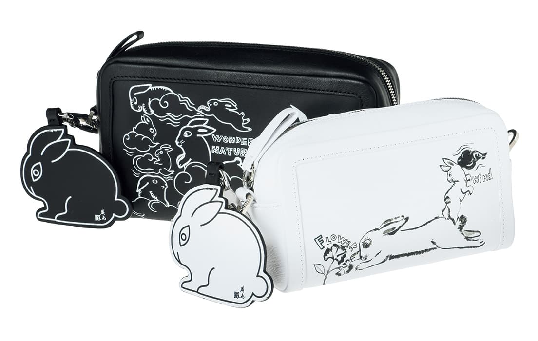 左／バッグ75,900円、右／バッグ67,100円。