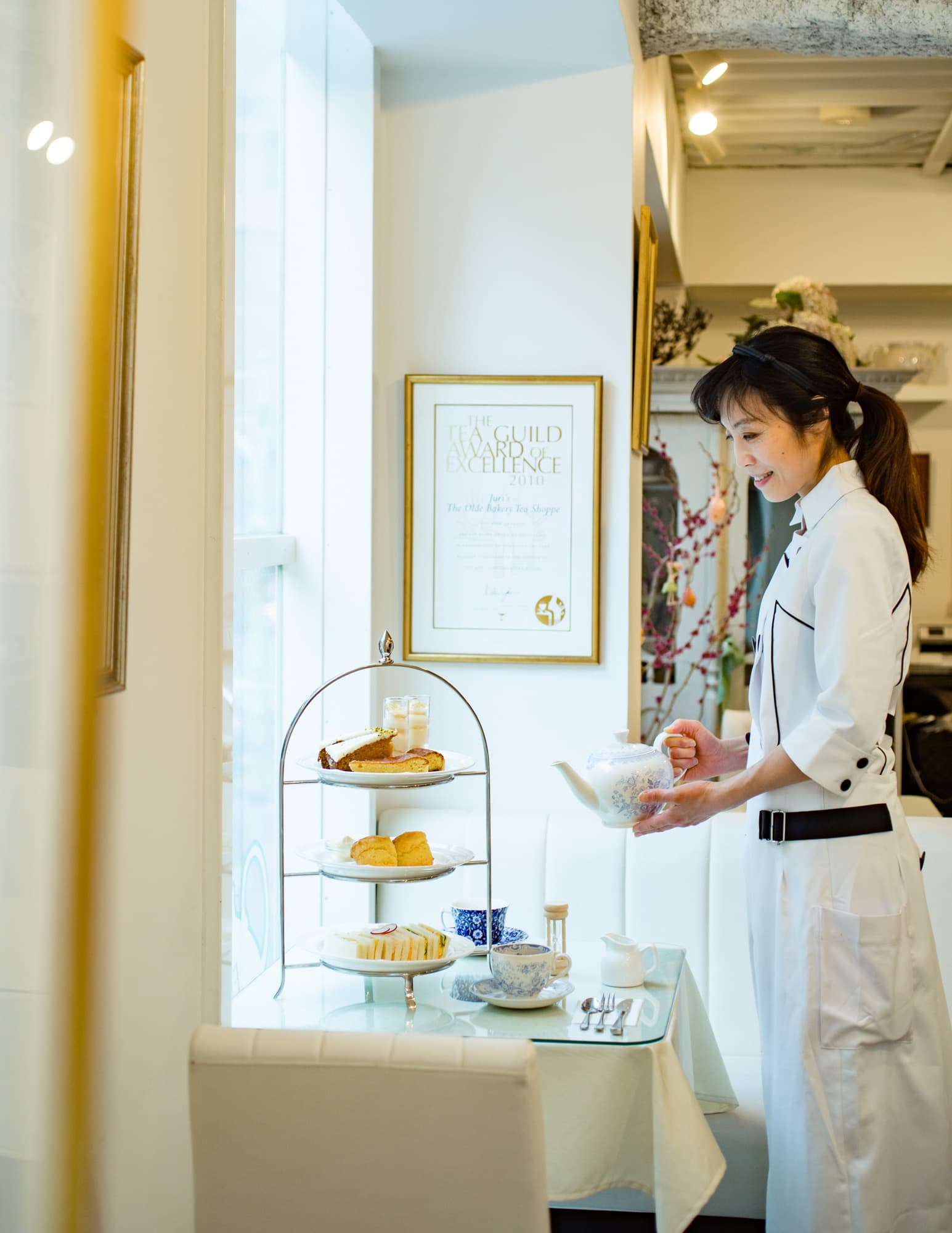 アフタヌーンティーの女神、宮脇樹里に会えるのはここだけ！