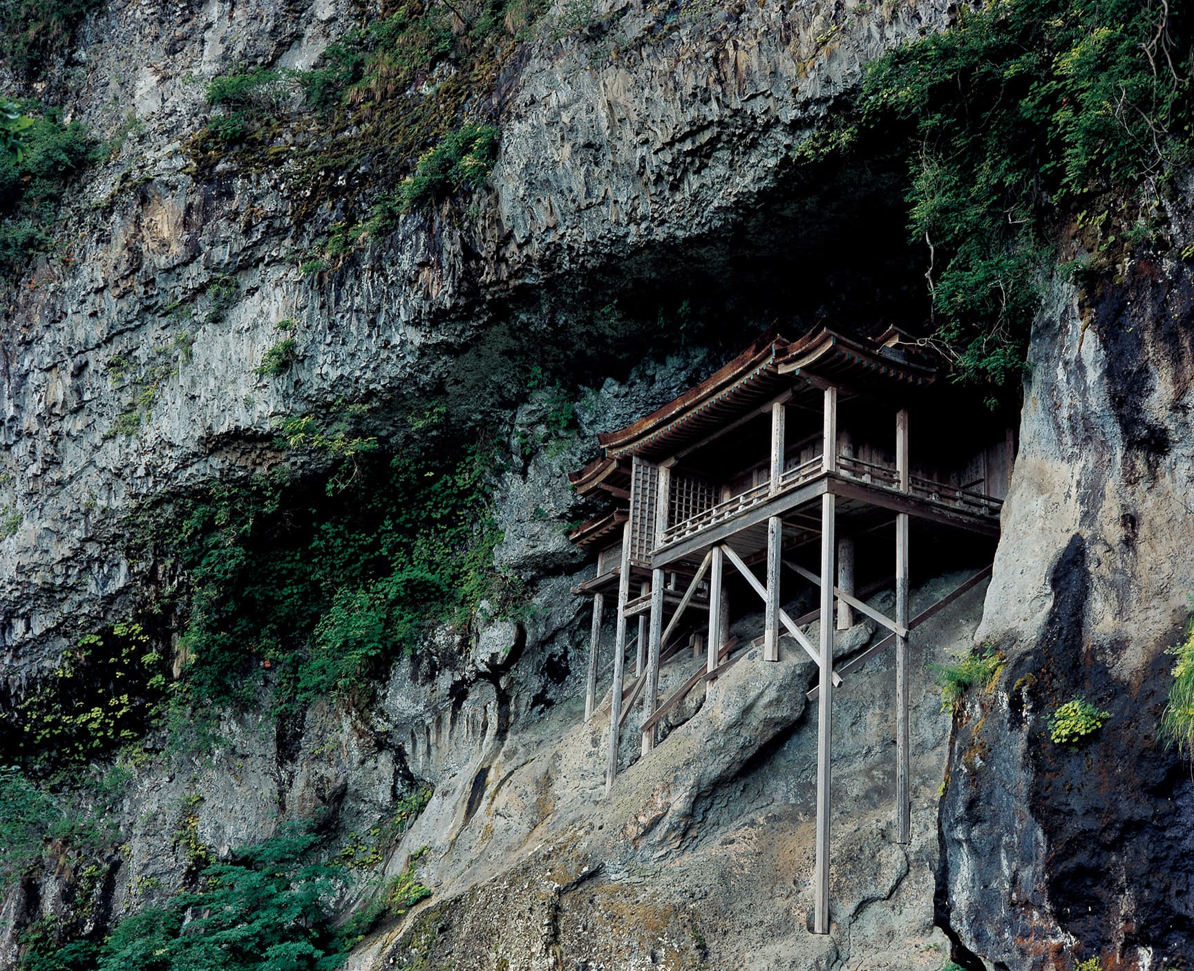 三徳山三佛寺 奥院投入堂