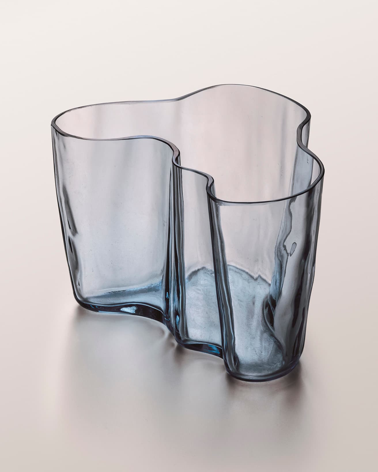《アアルト・ベース》アルヴァ・アアルト、1936〜1937年　©︎Design Museum Finland, photo_Johnny Korkman