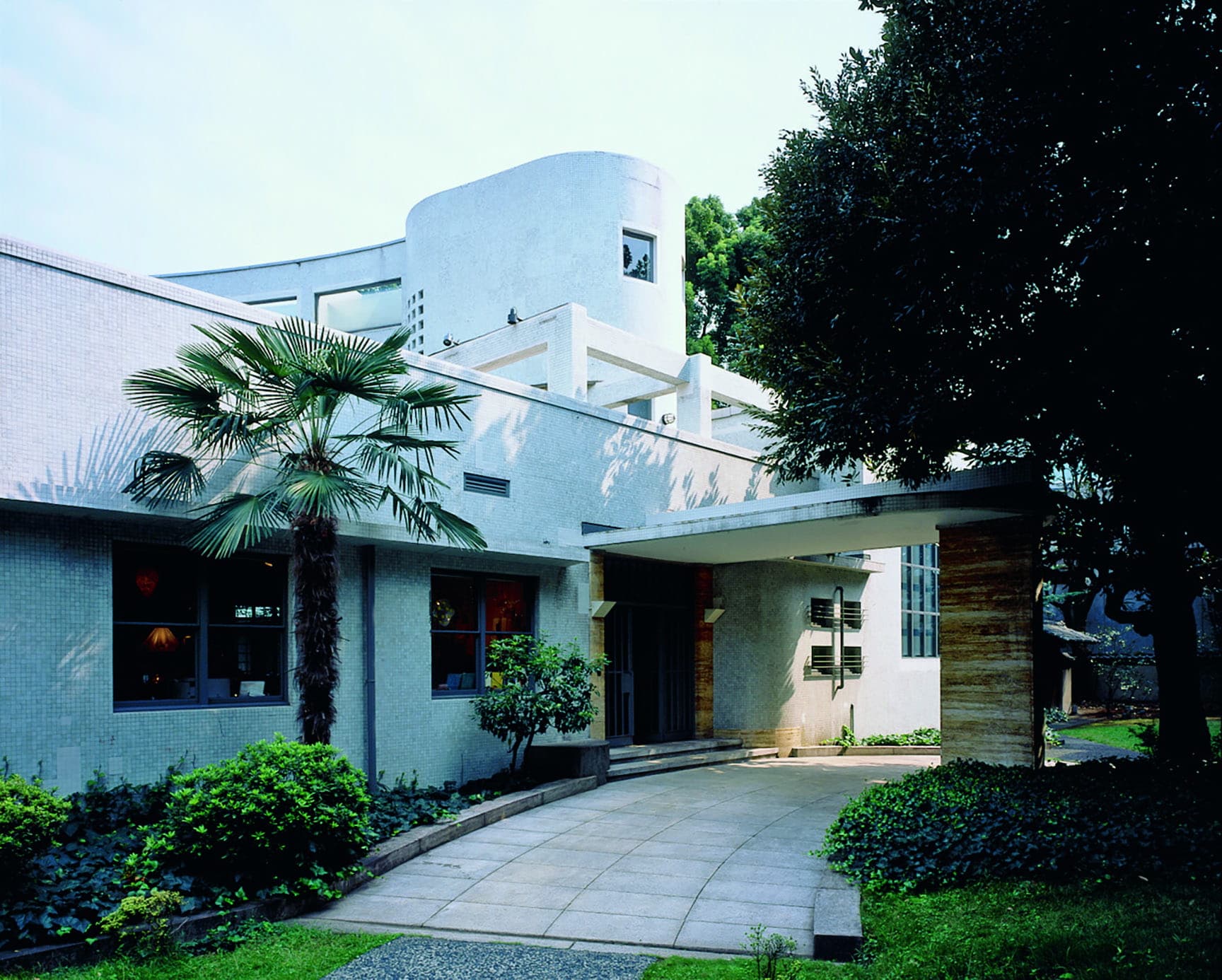 原美術館