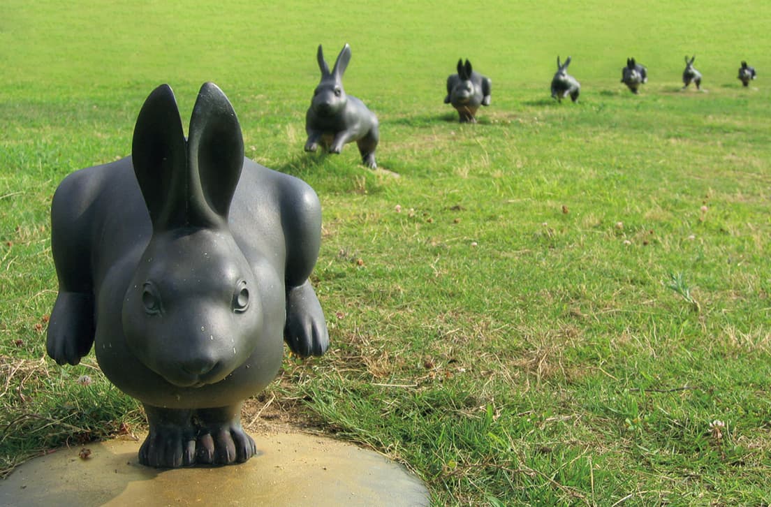 Shinji-ko Rabbits (1999) by Satoshi Yabuuchi