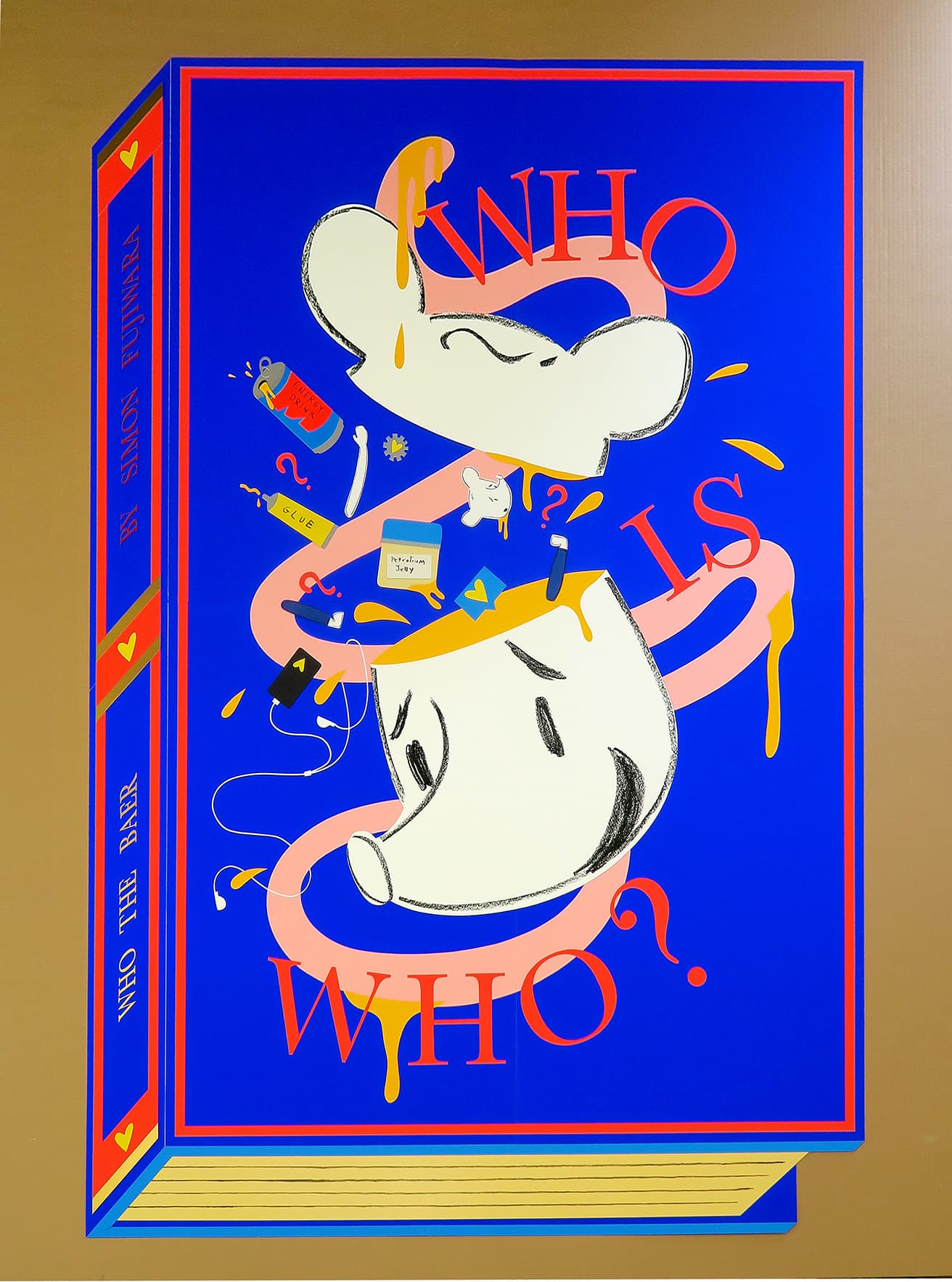 おとぎ話のようなWho the Bærの物語にふさわしい出発点。本の表紙のようなコラージュ《Book of Who?》（2022）に描かれているのは、アイデンティティを持たないWhoの頭の中？ Courtesy of the artist 