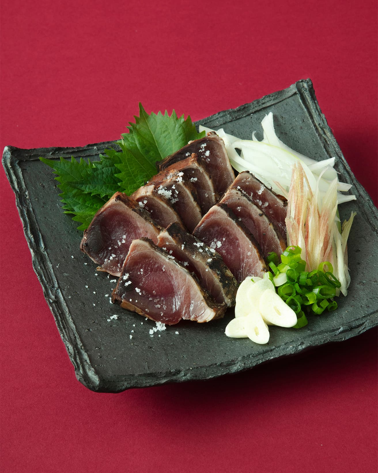 塩で味わってからタレで食べるのがオススメ。