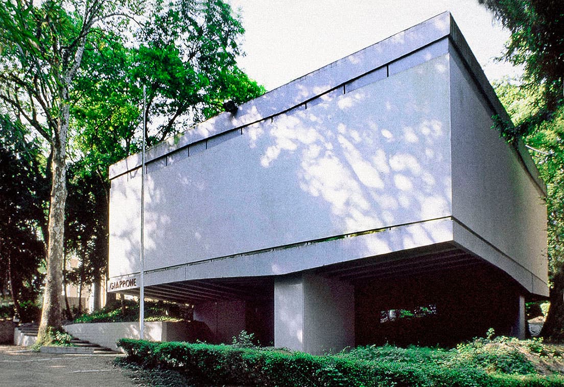 《ヴェネチア・ビエンナーレ日本館》1956年 （撮影：北田英治、1997年）