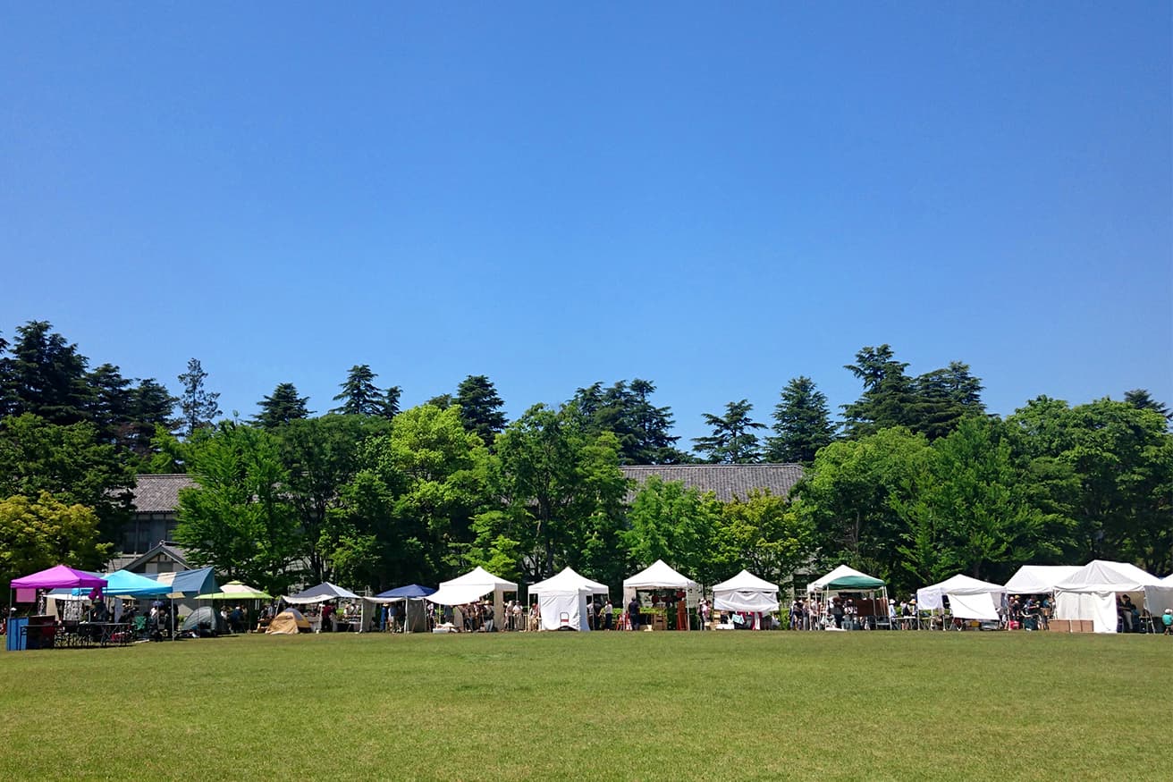 3年ぶりの通常開催！ 長野県松本市で恒例の『クラフトフェアまつもと』が、5月末に行われます。