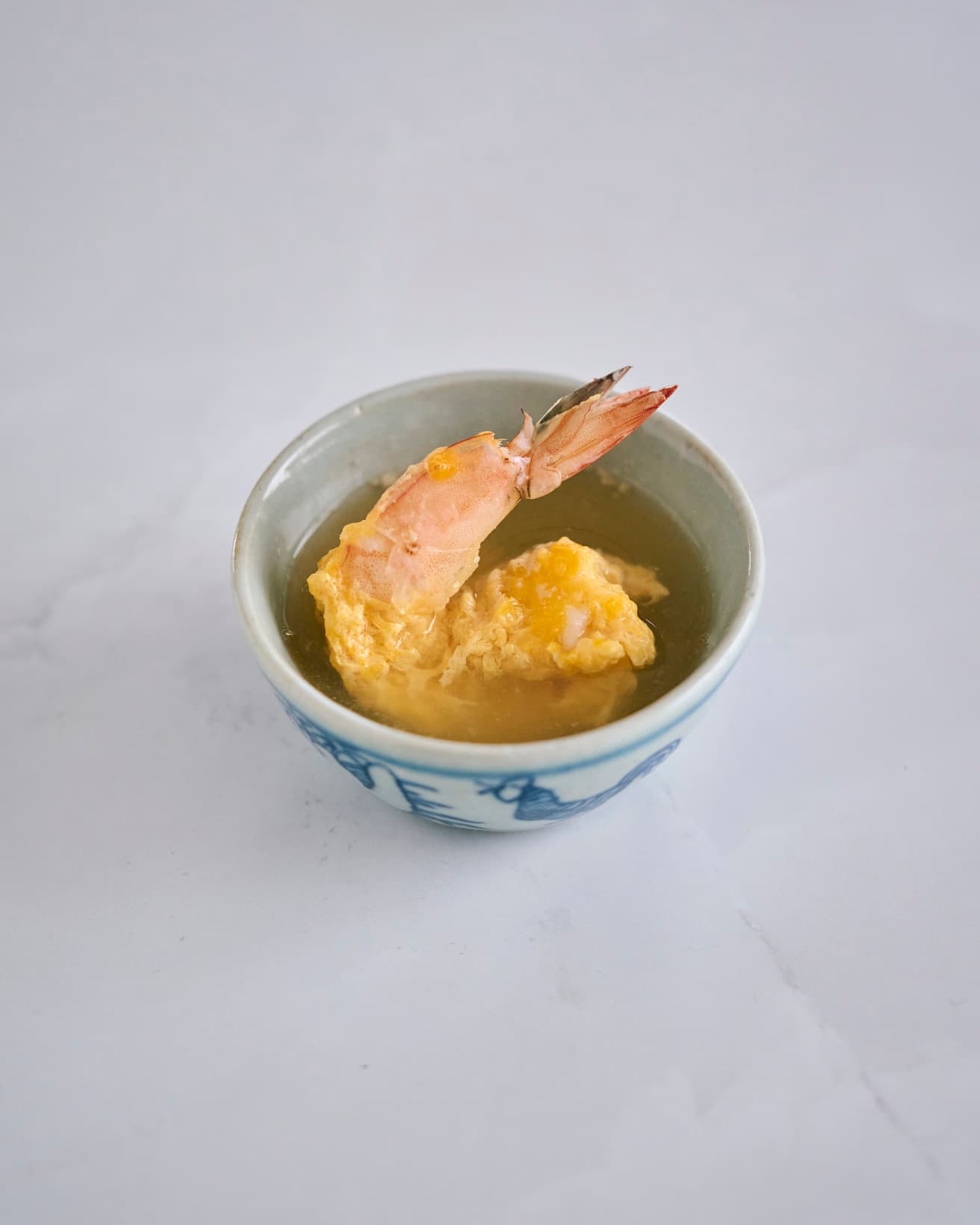 【365日豆皿つまみ】海老の黄身煮｜6月 and recipeのたまごつまみ