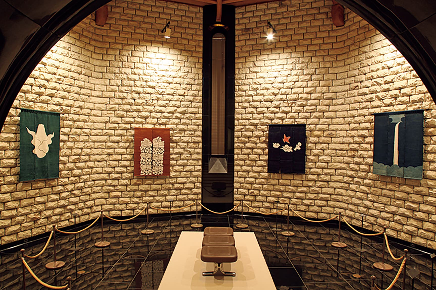 静岡市立芹沢銈介美術館