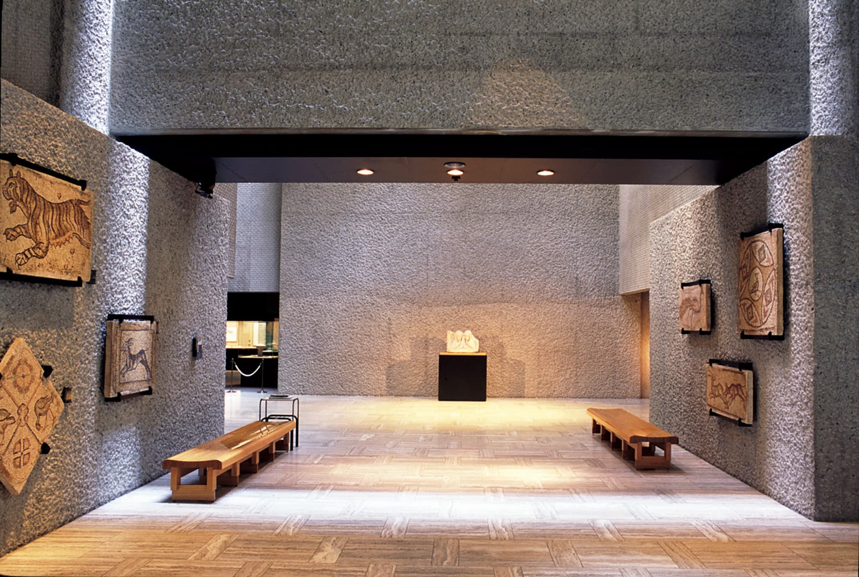 岡山市立オリエント美術館