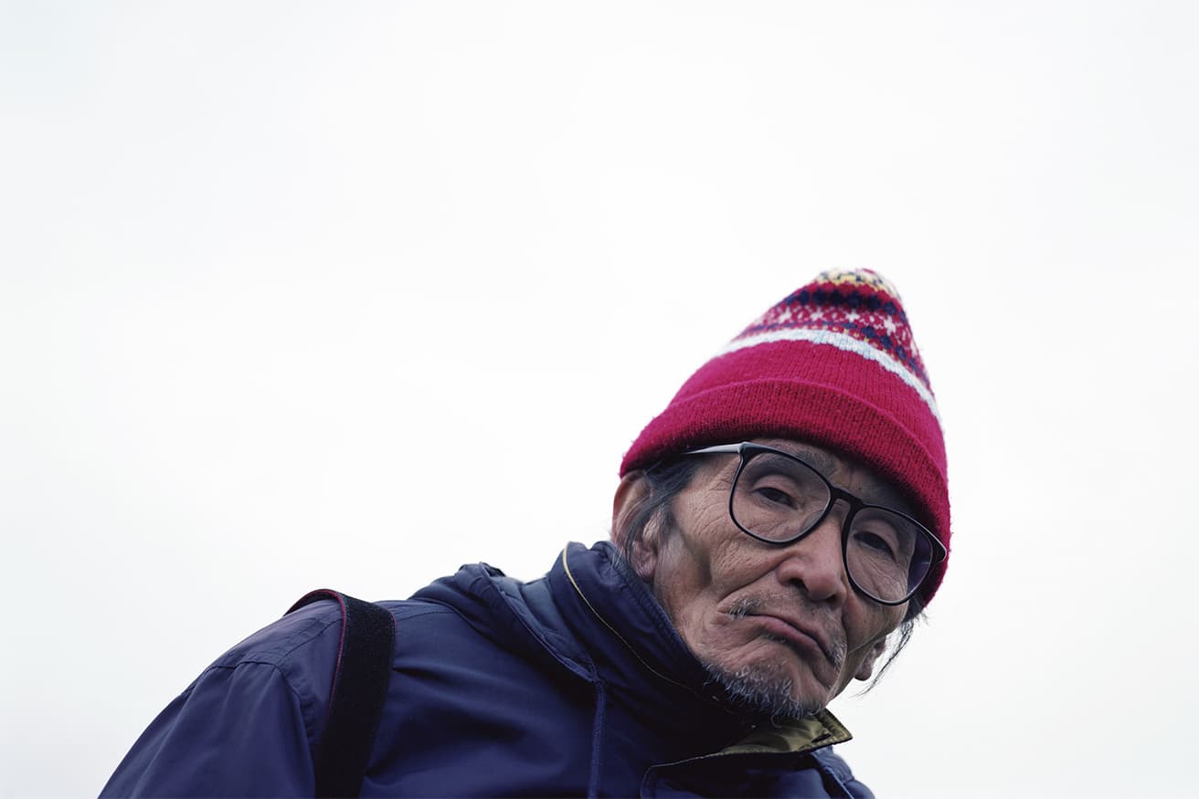 ホンマが撮影した中平卓馬。写真集『きわめてよいふうけい』（リトルモア）に収録。(c) Takashi Homma