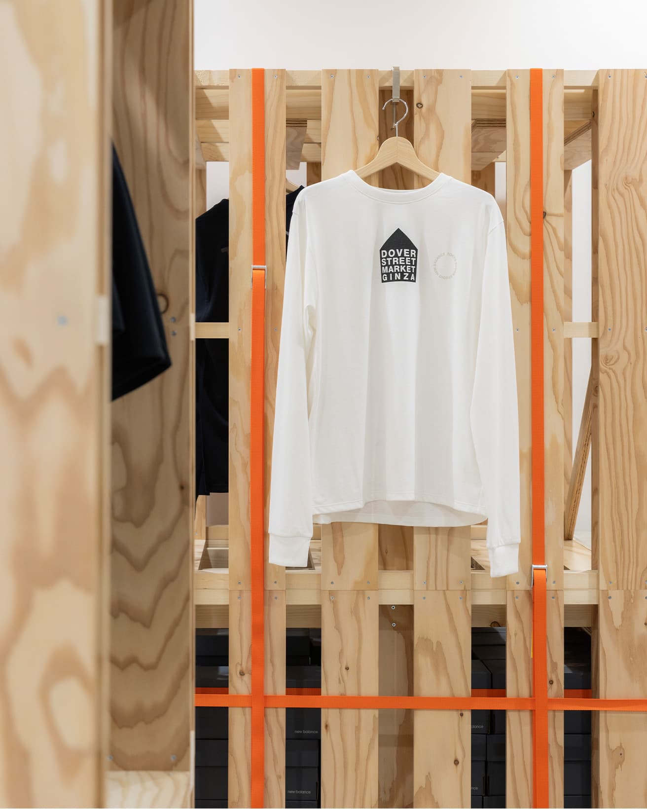 T-HOUSE New Balanceがドーバー ストリート マーケット ギンザの特別 