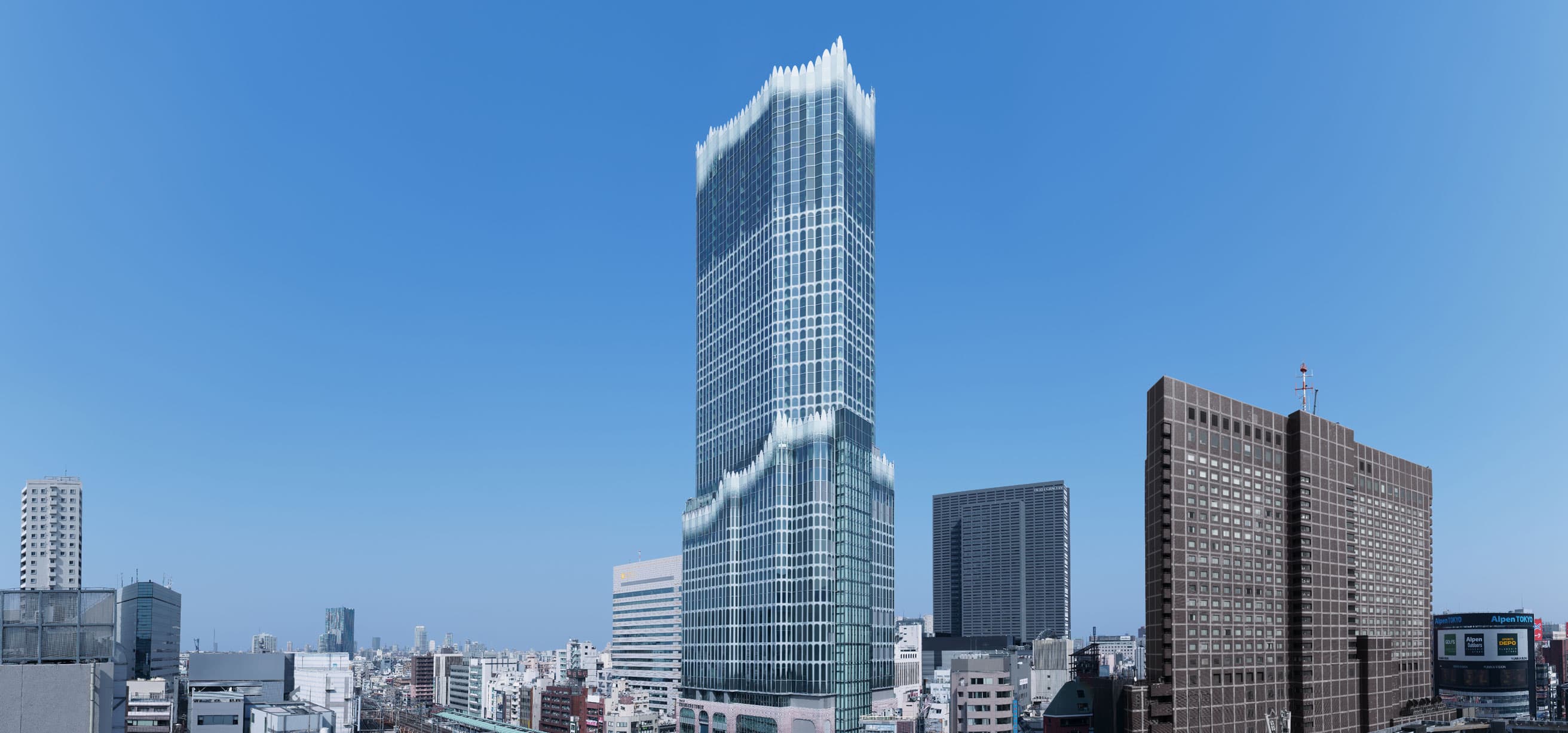 話題沸騰〈東急歌舞伎町タワー〉内に設置された現代アートを徹底案内！