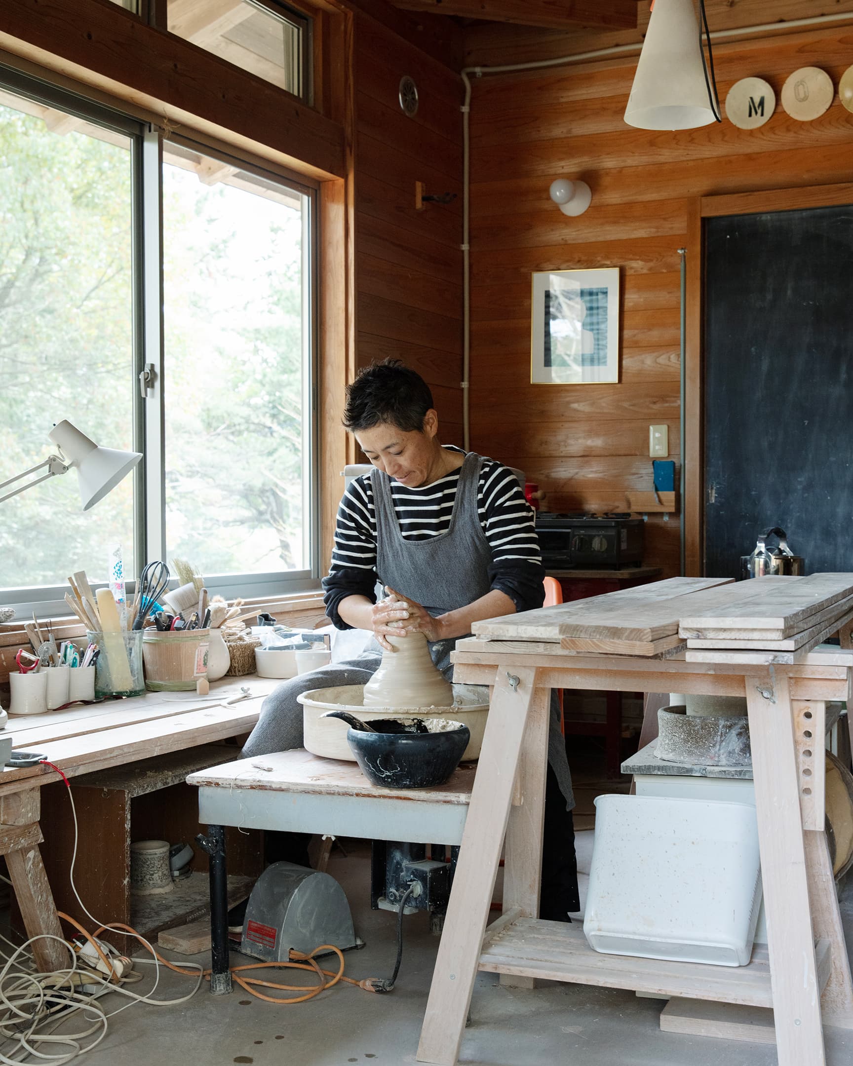 陶芸の里・唐津で訪ねるべき2人の女性作家【佐賀シティガイド】