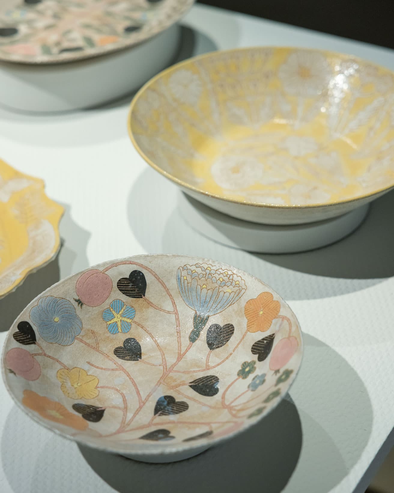 インタビュー】新作の器が200点！ 陶芸家・鹿児島睦の大規模展覧会 