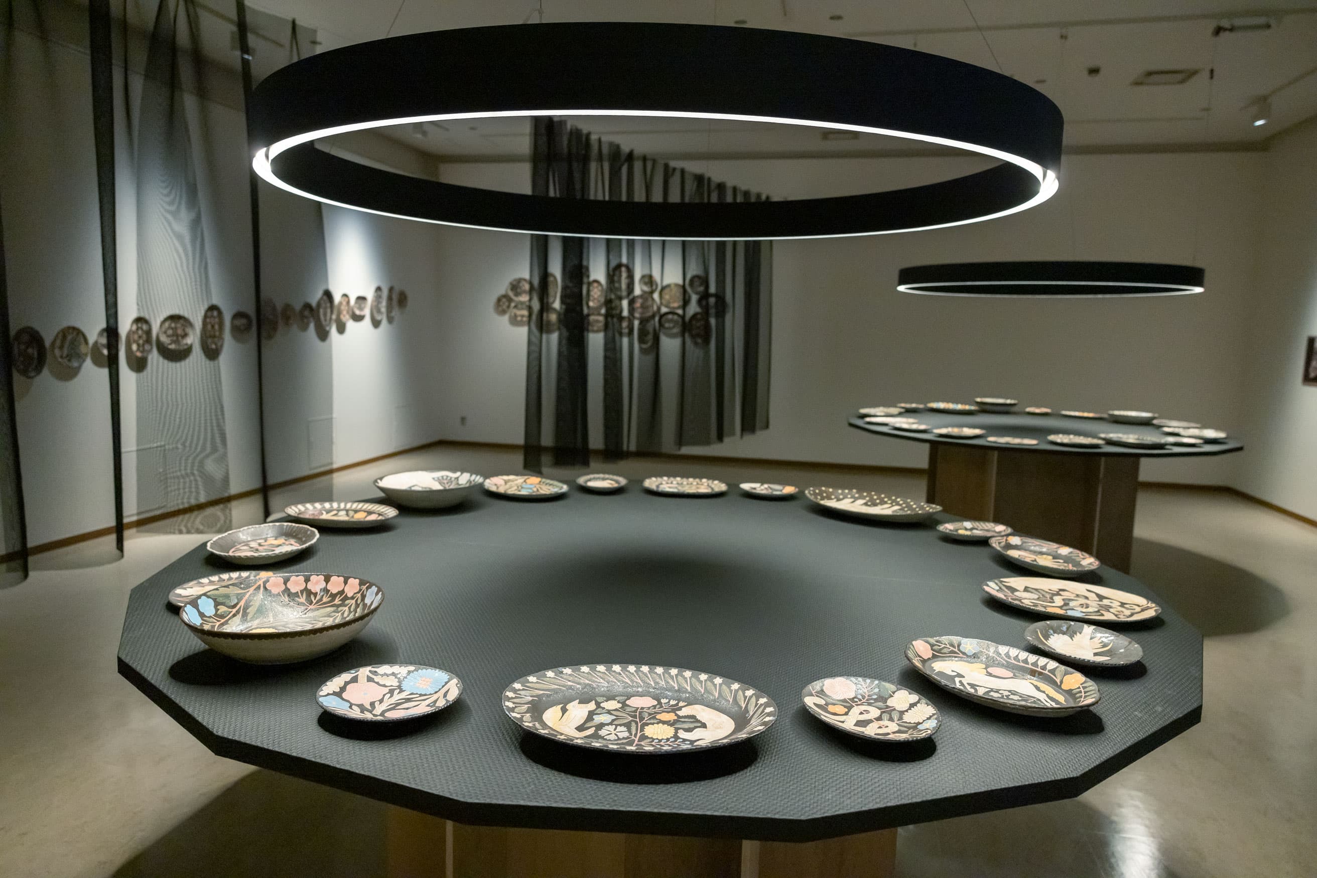 【インタビュー】新作の器が200点！ 陶芸家・鹿児島睦の大規模展覧会「まいにち展」が開催中。