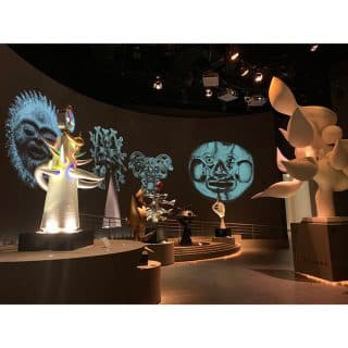 川崎市岡本太郎美術館