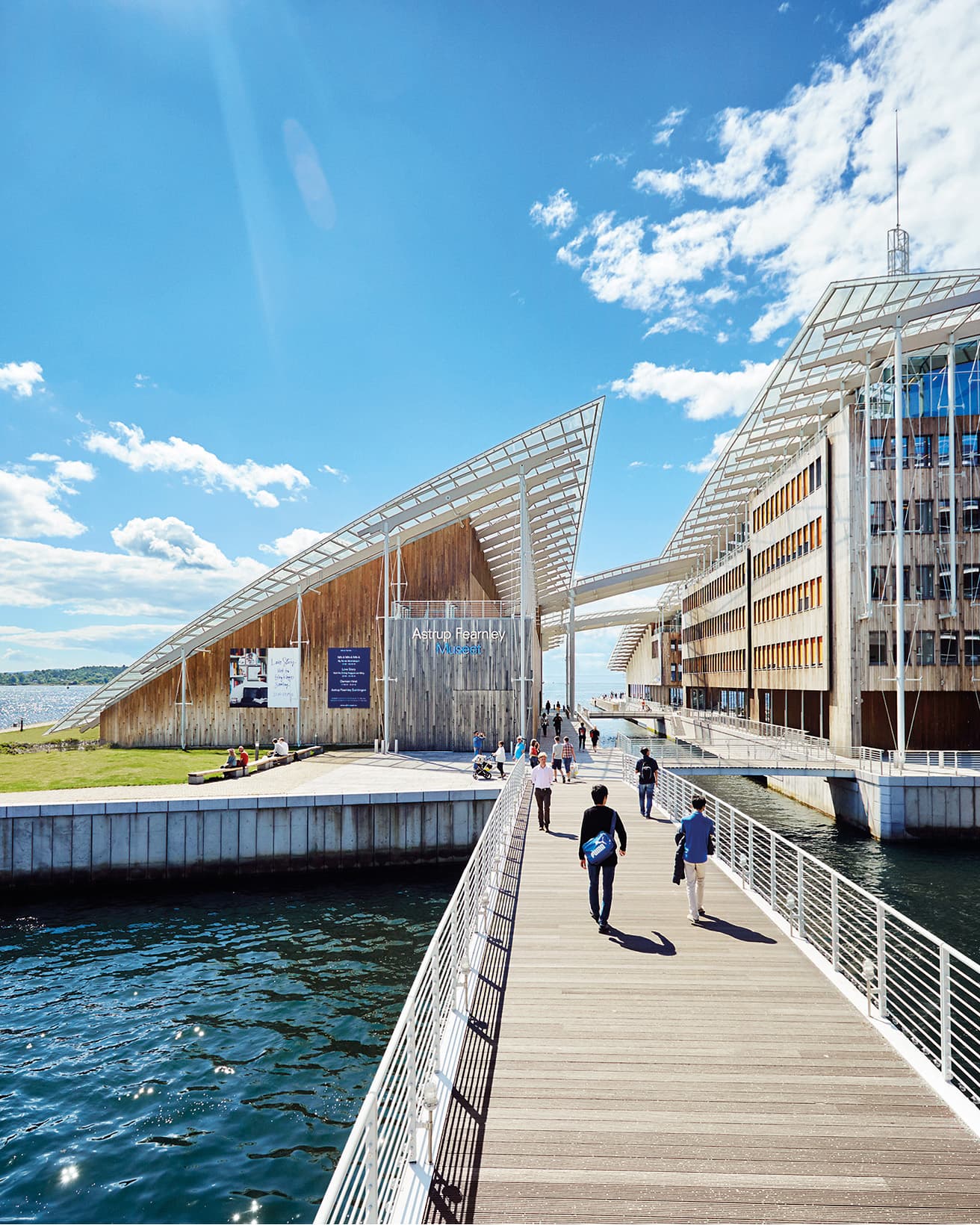開館30周年を迎えたノルウェー・オスロの〈アストラップ・ファーンリー美術館〉。@Astrup Fearnley Museet photo_Einar Aslaksen