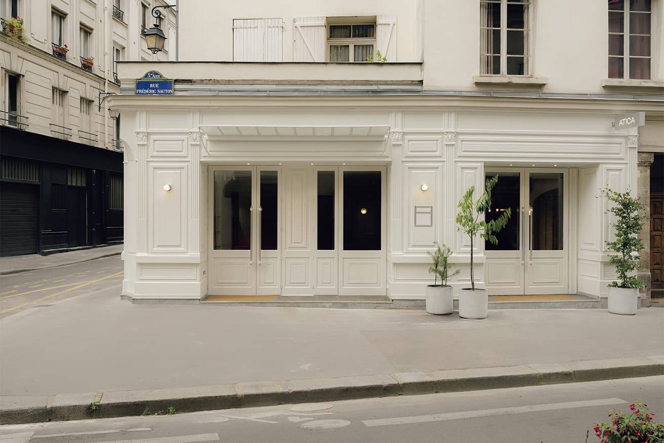その昔は映画館だったカルチェラタンの店。