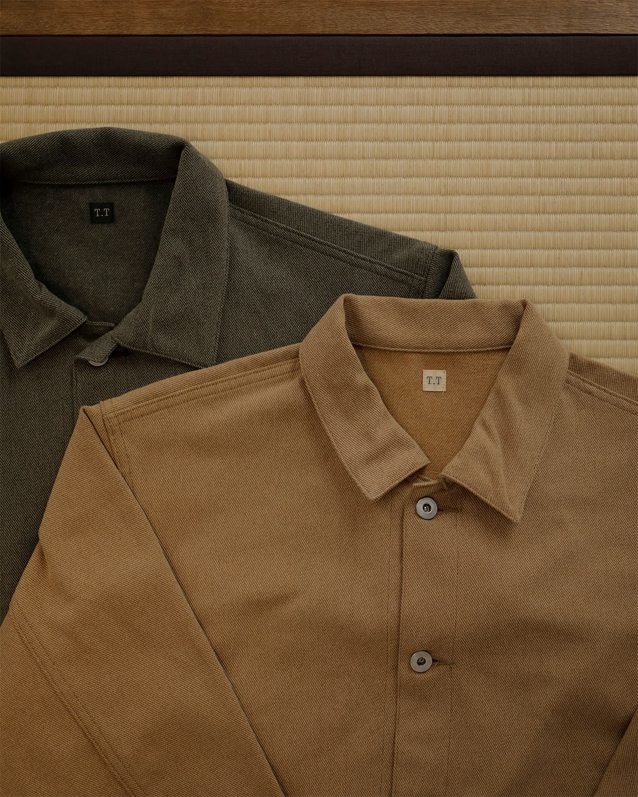 炭鉱から発掘された1910年代の名もなきカバーオールをベースに製作された、「カバーオールジャケット」74,800円。
