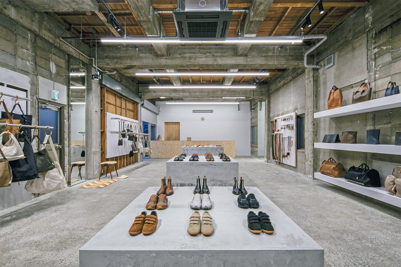 ブランドのフルラインナップを展開。