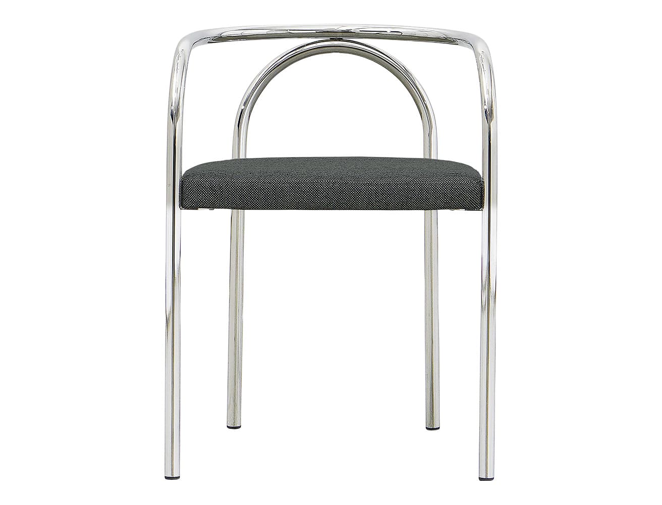 1932年にデザインされた《PH Chair》172,260円～。