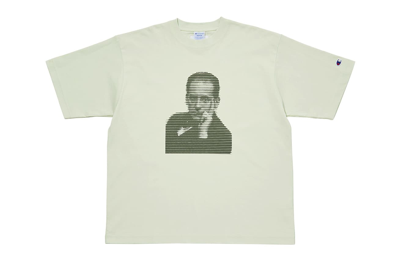 巨匠建築家Tプリント。《Champion S/S TEE- 010C》オリーブ。サイズはM、L、XL。9,900円。