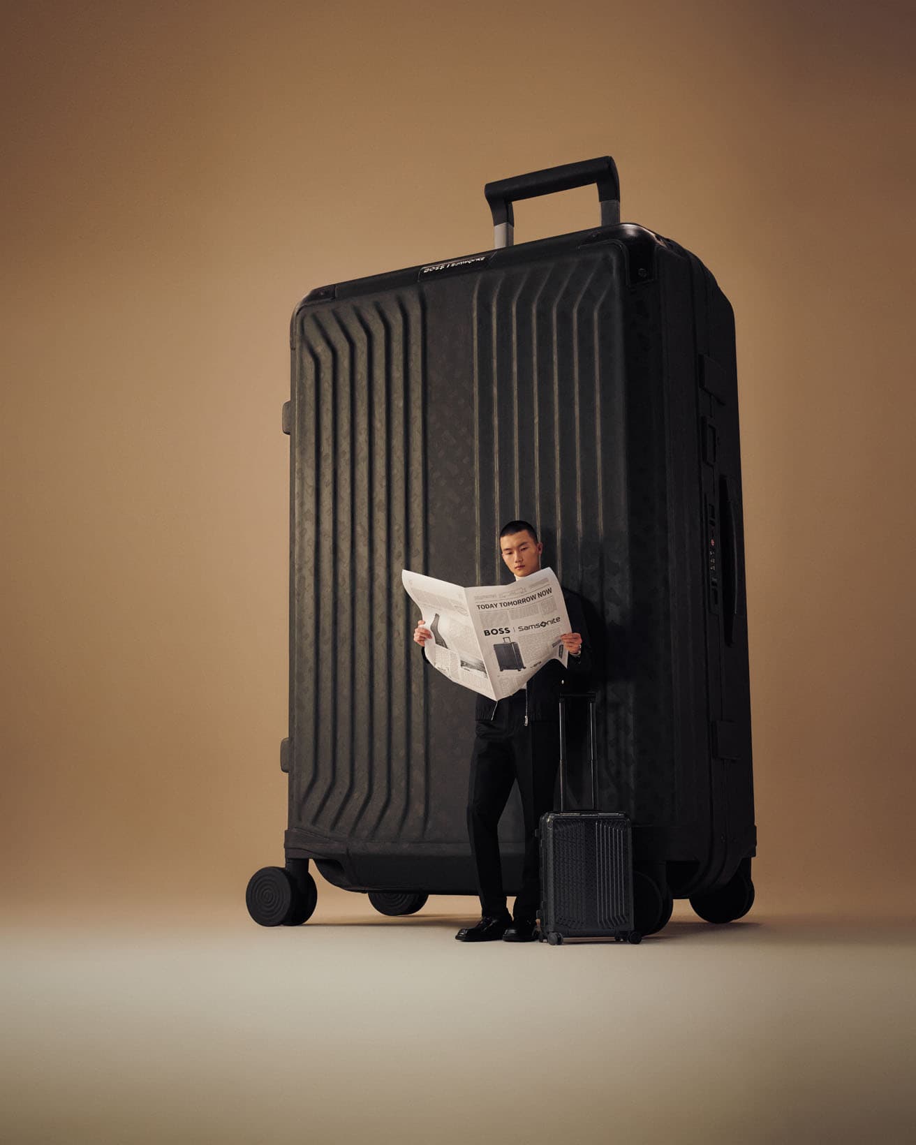 旅慣れたトラベラーも納得。「BOSS | Samsonite」のスーツケースで旅に出よう。