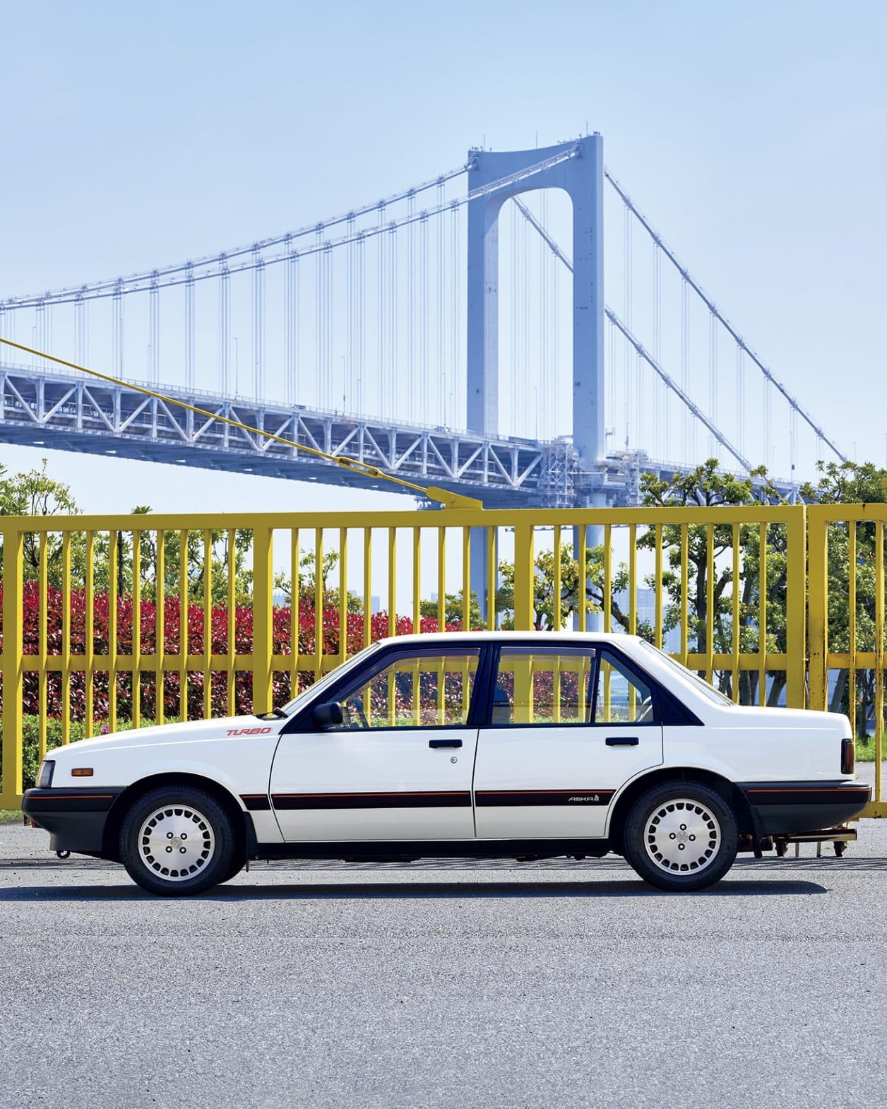Chill CARS｜《いすゞ アスカ（1st）》企業の歴史を語る、クリーンなデザインの実用車。