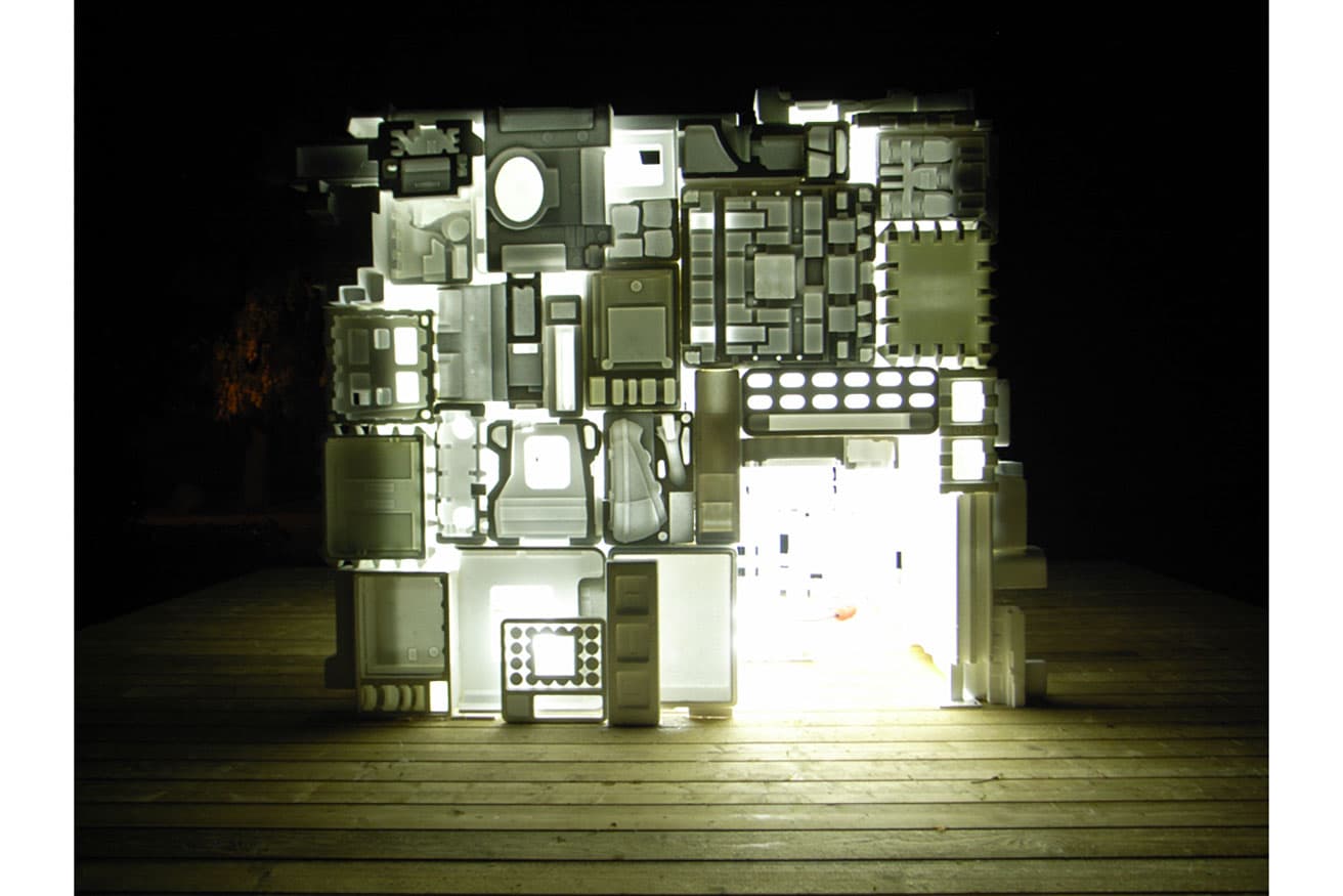 《発泡苑 in ウィンタートゥーア》「The light art exhibition in Winterthur」展 (ウィンタートゥーア/スイス)での展示風景（2007年）。