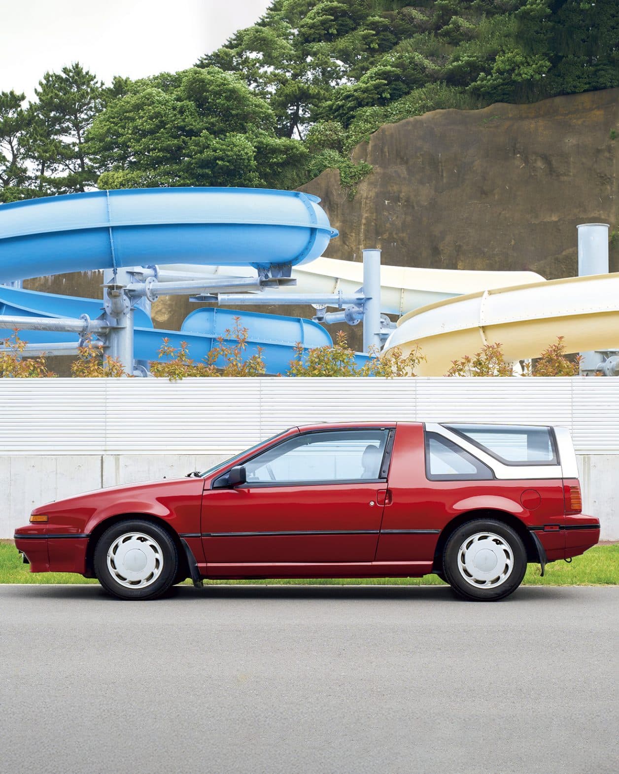 Chill CARS｜《日産 エクサ（2nd）》クルマの自由を感じる、“着せ替え”可能な2ドアクーペ。
