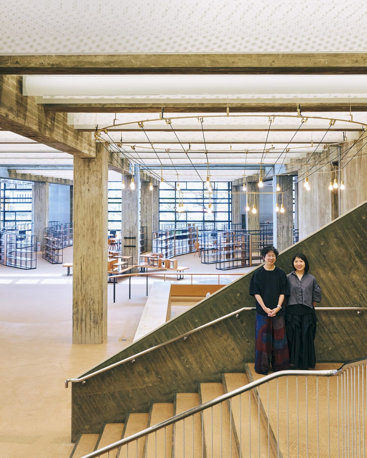 三重・伊賀の坂倉準三設計の元市庁舎がホテルと図書館に再生!?〈MARU。architecture〉が改修を担当。
