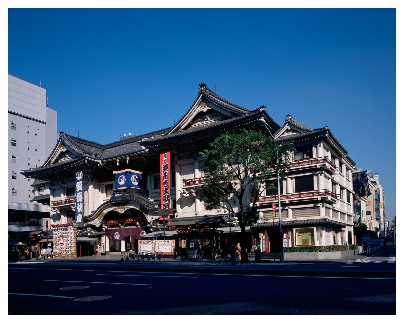 第4期歌舞伎座外観。Photo: 松竹・歌舞伎座