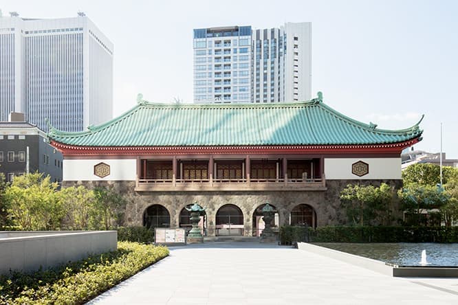 国宝や重要文化財を収蔵する〈大倉集古館〉外観。