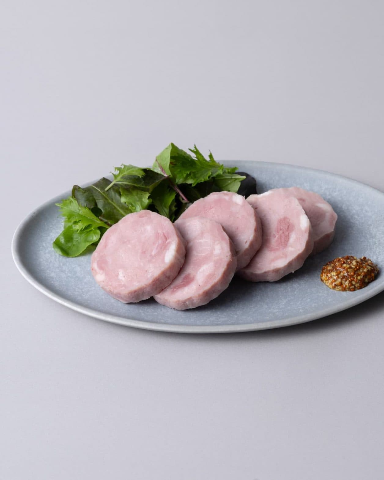 肉肉しいムチッとした食感とあふれる旨み！ 岐阜県民のソウルフード《明宝ハム》。