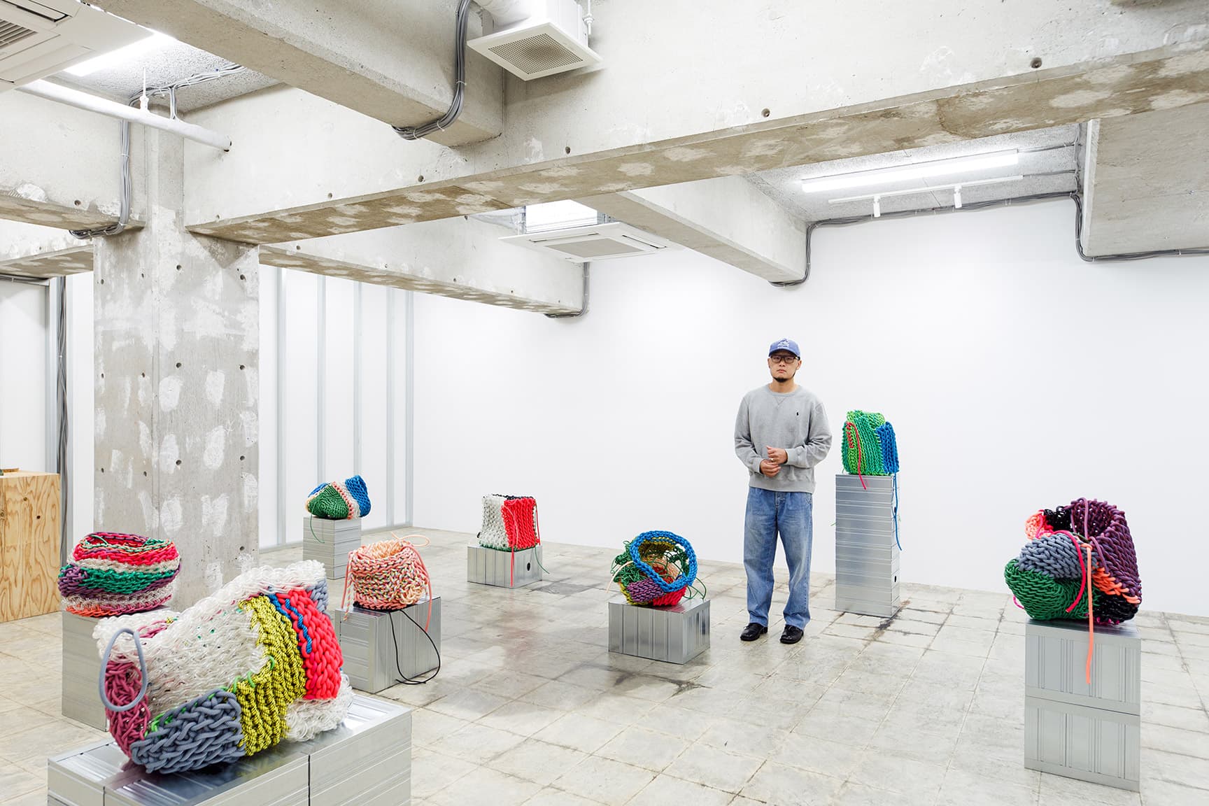 神楽坂の新たなスペース〈PAAMA〉が韓国のアーティスト、イ・カンホの展示で幕開けしました。
