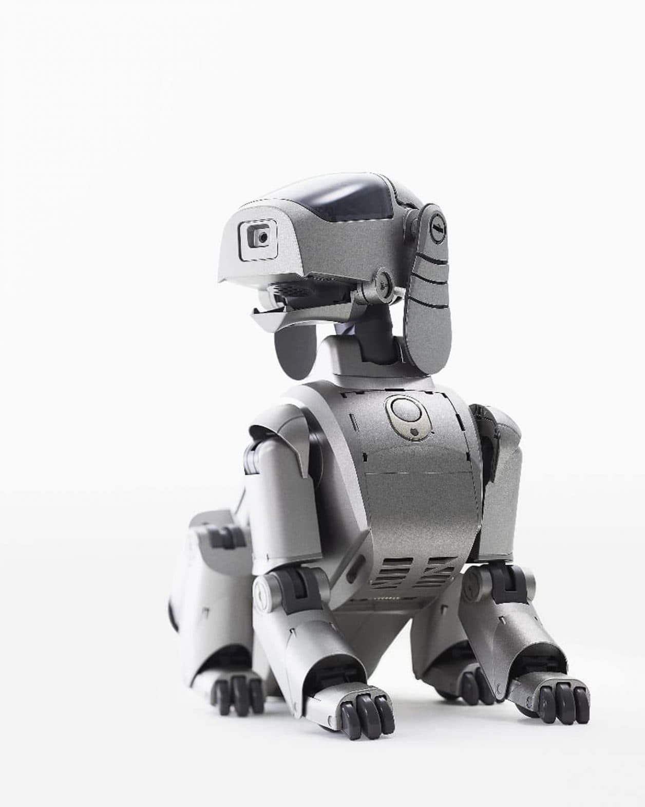 世界初の家庭用エンタメロボット“AIBO”。1999年に初期モデルのコンセプトデザインを手掛けたのは誰？