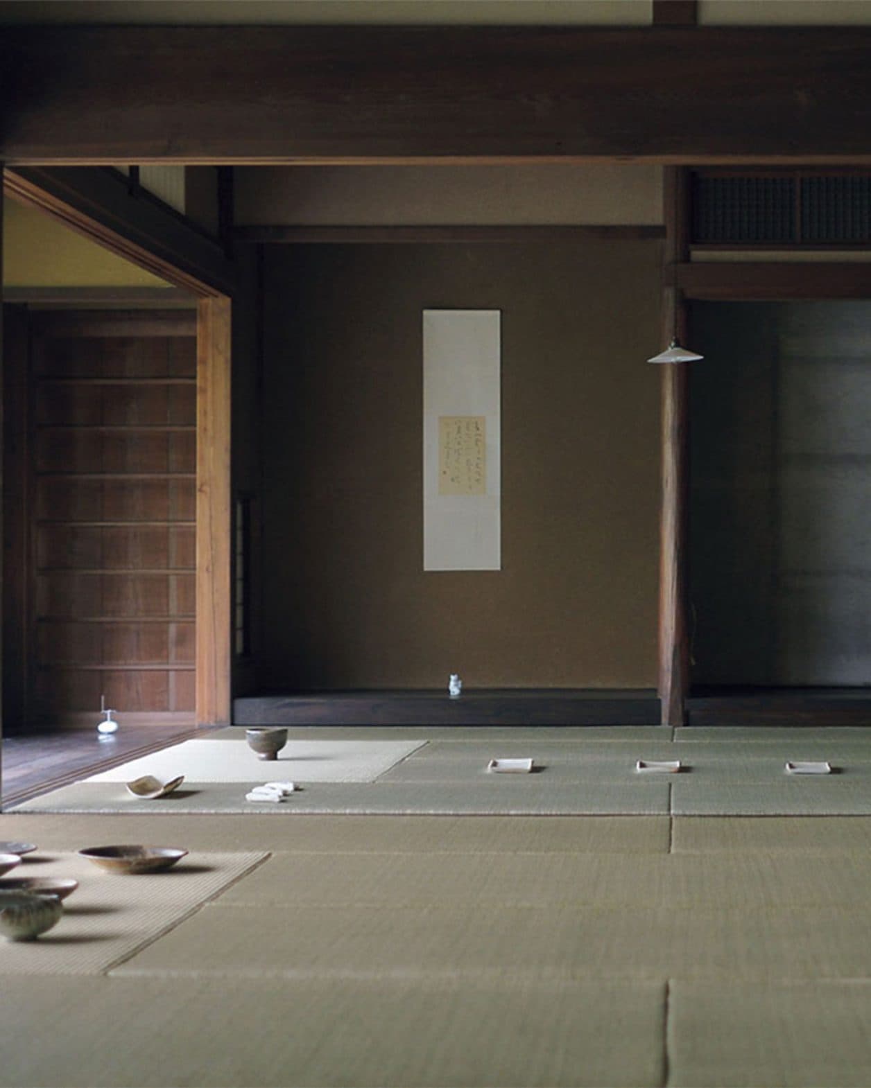 愛知・瀬戸の窯垣の小径に息づく、日本の手仕事の発信地。