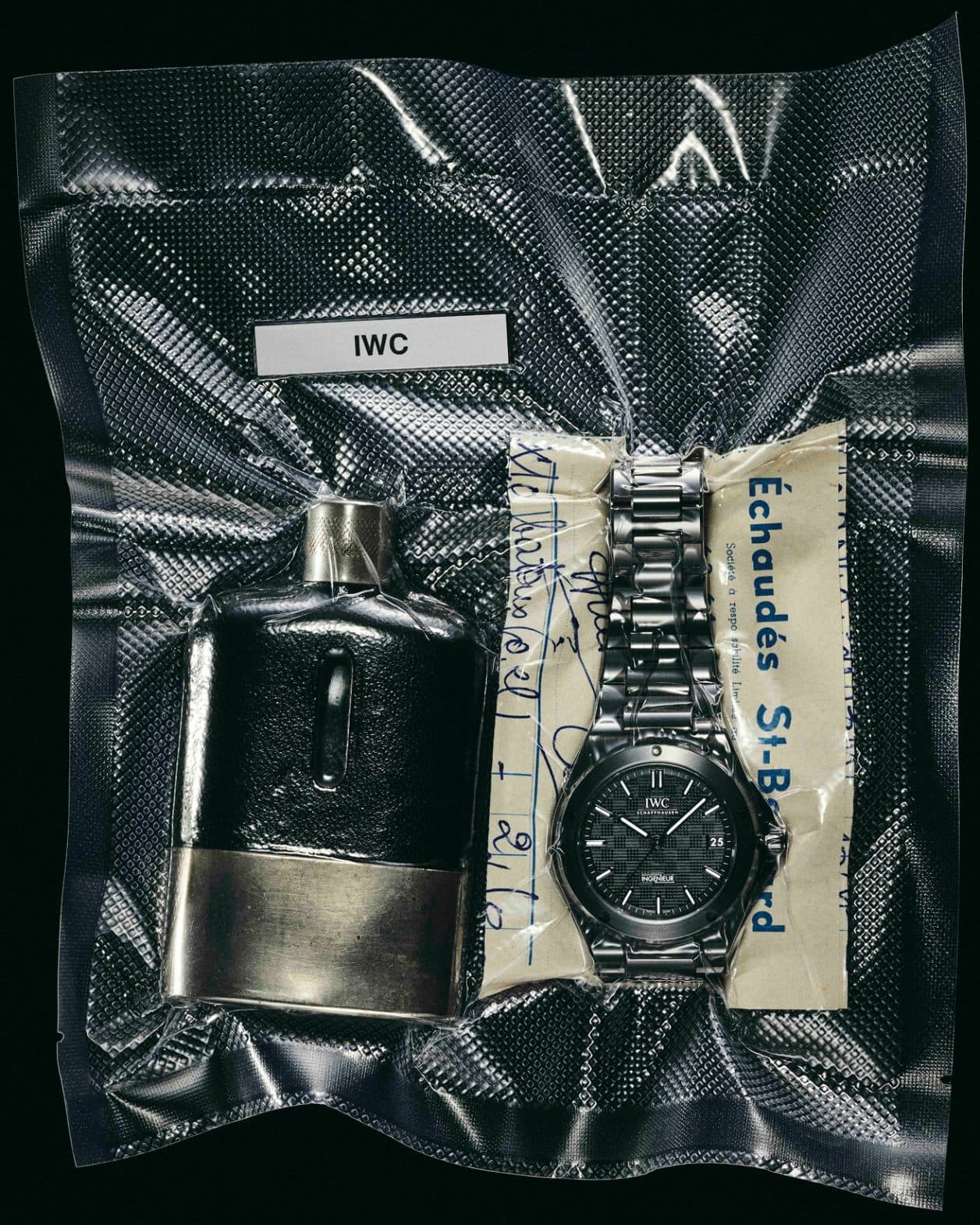 〈IWC シャフハウゼン〉時代と世代を超えて受け継がれる名作時計。【百年後時計】