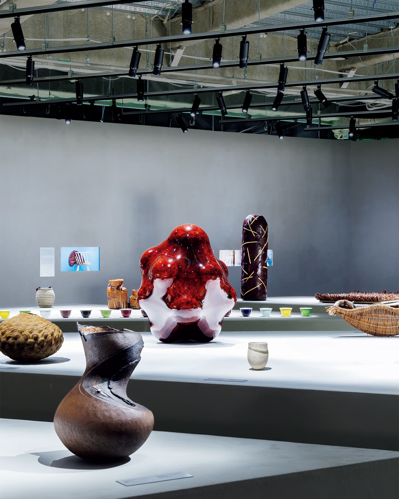 ⚫︎【東京】『ロエベ クラフテッド・ワールド展 クラフトが紡ぐ世界』（〜2025年5月11日）