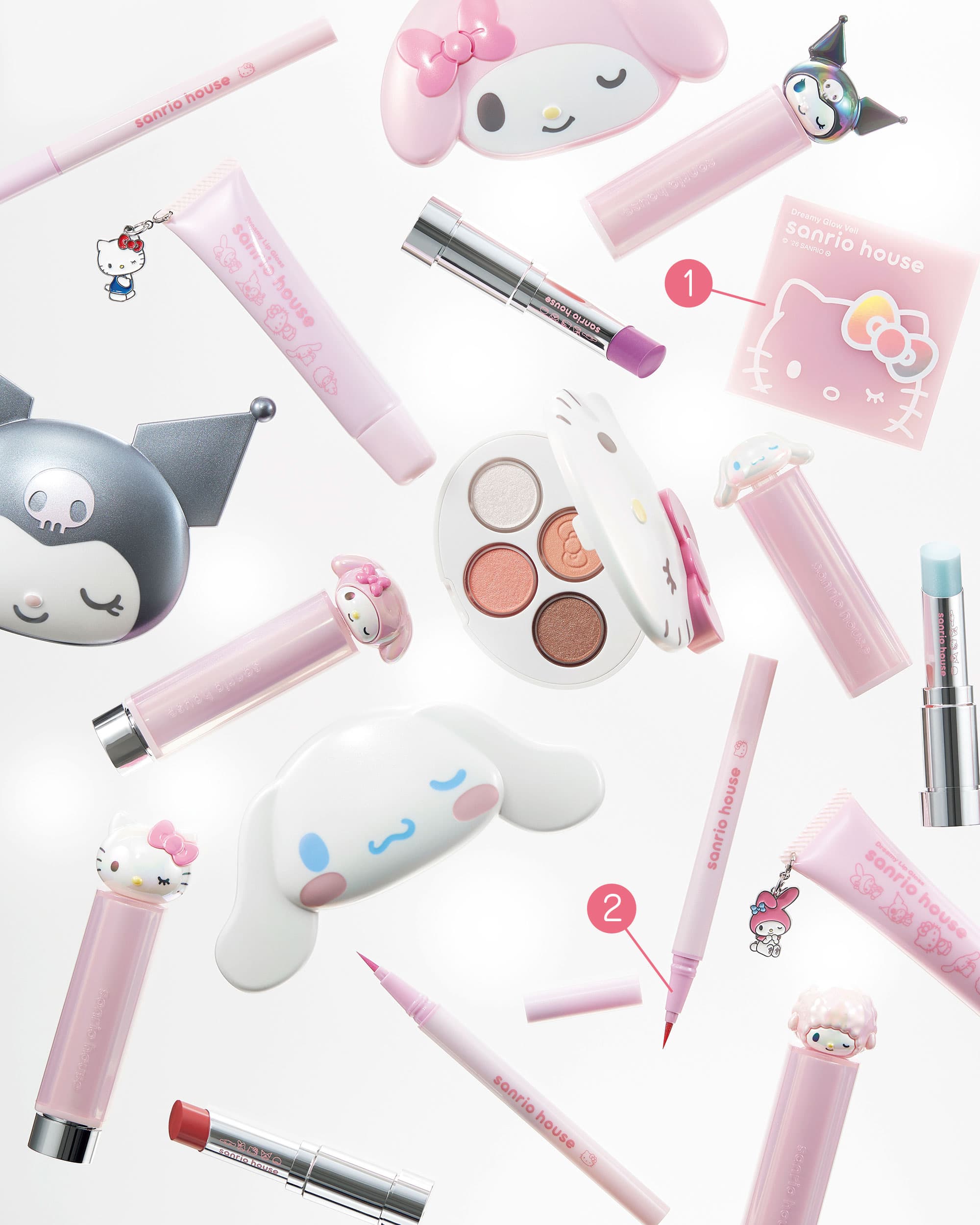 ①〈Dreamy Glow Veil〉偏光パールのハイライター。各3,410円。②〈Dreamy Wink Liner〉美容成分を配合したパールのカラーライナー。各1,980円。(c) 2026 SANRIO CO.,LTD.APPROVAL NO.L672564