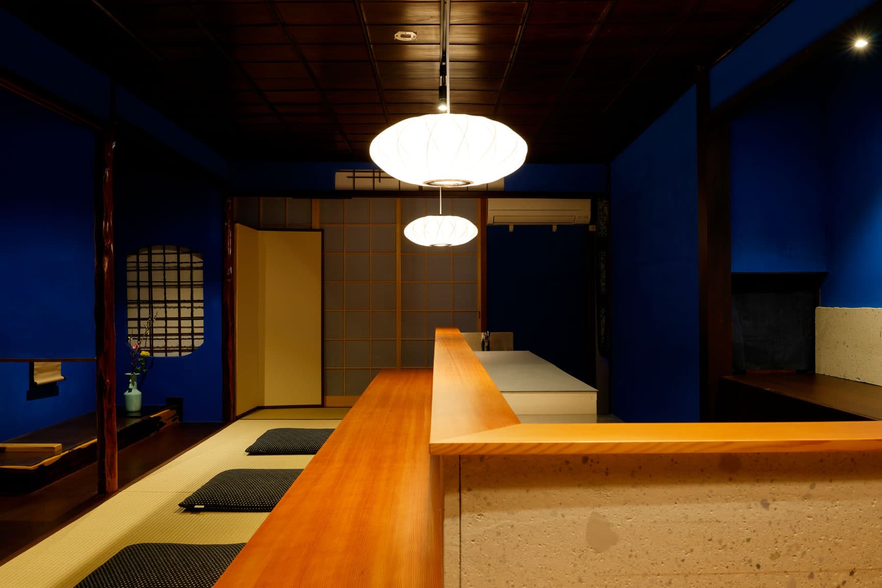 金沢・ひがし茶屋街〈茶の遊 鈴おき〉の朝ごはんで、優雅に茶の湯＆お香を体験！