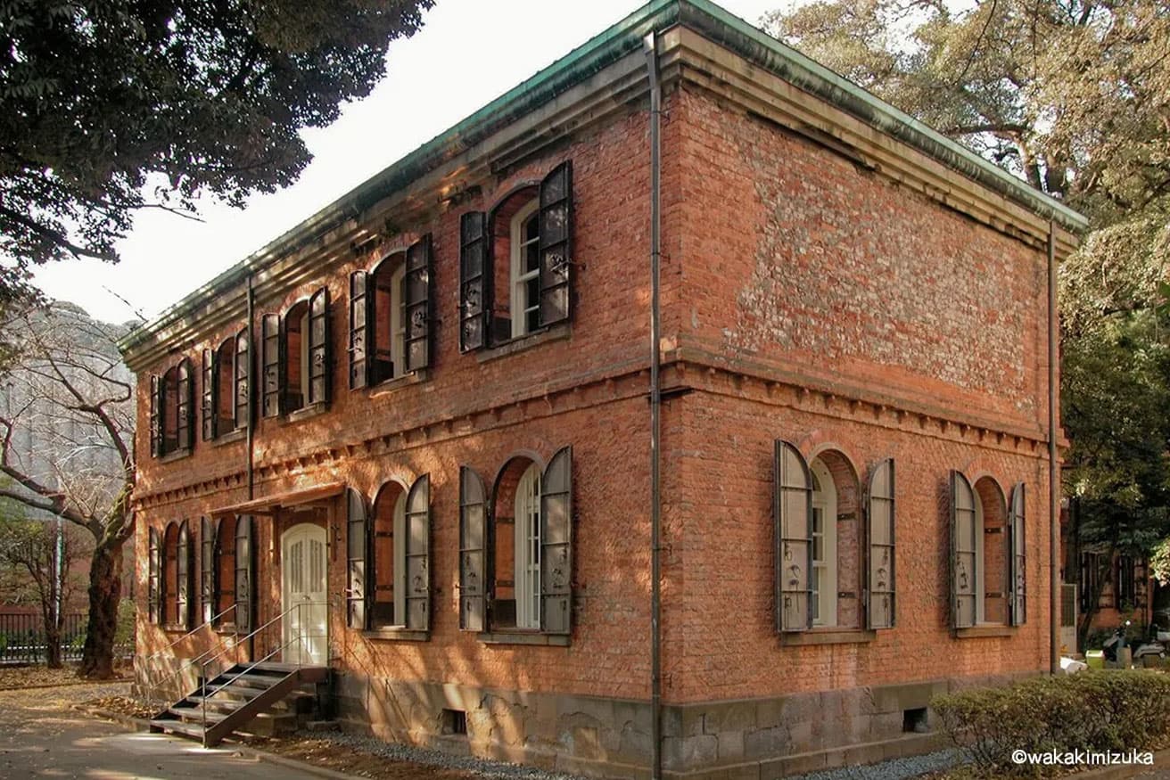 1880年、教育博物館の書籍閲覧所書庫として建てられた、東京最古ともいわれる煉瓦建築、〈東京藝術大学 赤レンガ1号館〉。※特別公開：参加費無料。