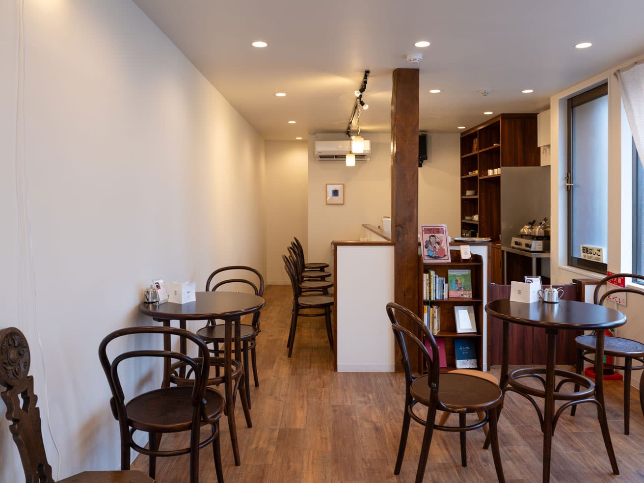 店を構える七日町は店主の田原さんが生まれ育った街。「特別な目的がなくても、ふと立ち寄りたくなる店を目指しています」
