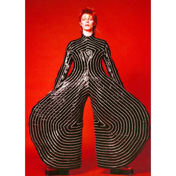 Striped bodysuit for the Aladdin Sane tour, 1973. Design by Kansai Yamamoto.　Photograph by Masayoshi Sukita© Sukita / The David Bowie Archive