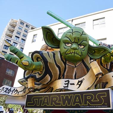 スター・ウォーズ〈覚醒通信〉｜日本最大のハロウィン・パレードをジャック！