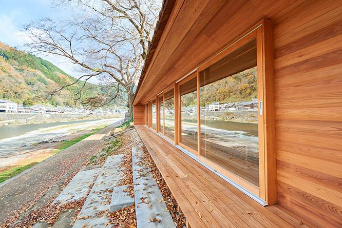 コミュニティハウス〈吉野杉の家〉が、長谷川豪の設計で完成！