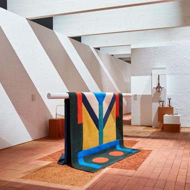 【ミラノ・デザインウィーク】エルメス：アートのような満足感がある家具