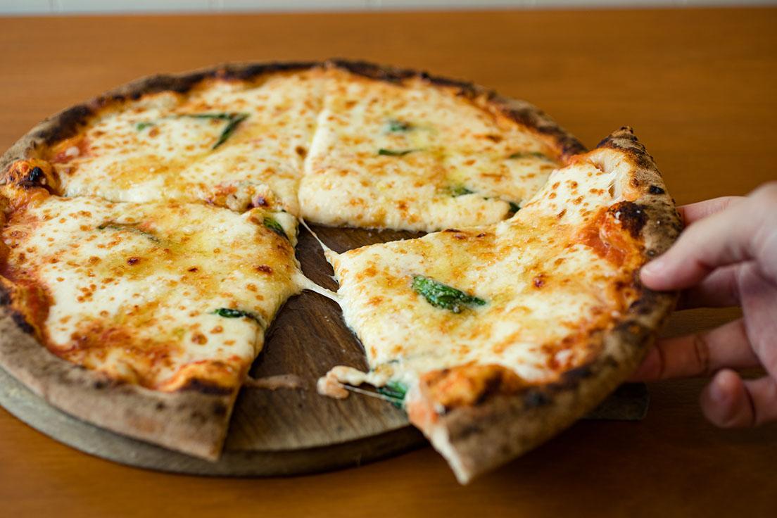 ●誰もがピザを絶賛する国領の名店が、&quot;ピザスタンド&quot;を構えた。